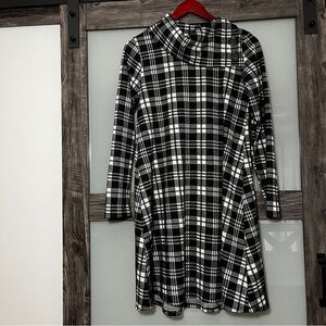 Chris & Carol Black & White Plaid Dress High Collar w/ Button Detail Women's M